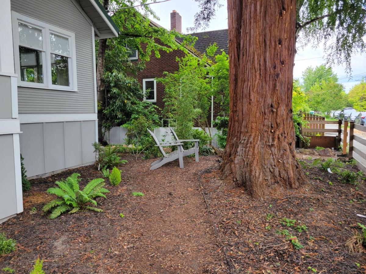 הוילה סיאטל Modern Craftsman Garden Patio In Georgetown מראה חיצוני תמונה